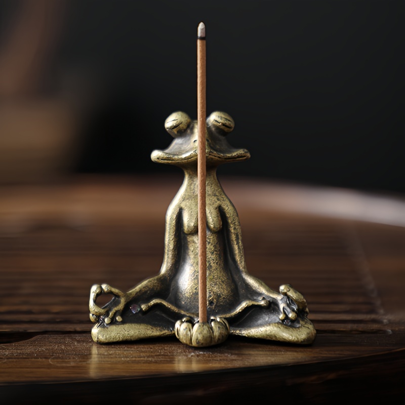 Petite Statue rétro en laiton  - Desk Setup Retro avis et prix